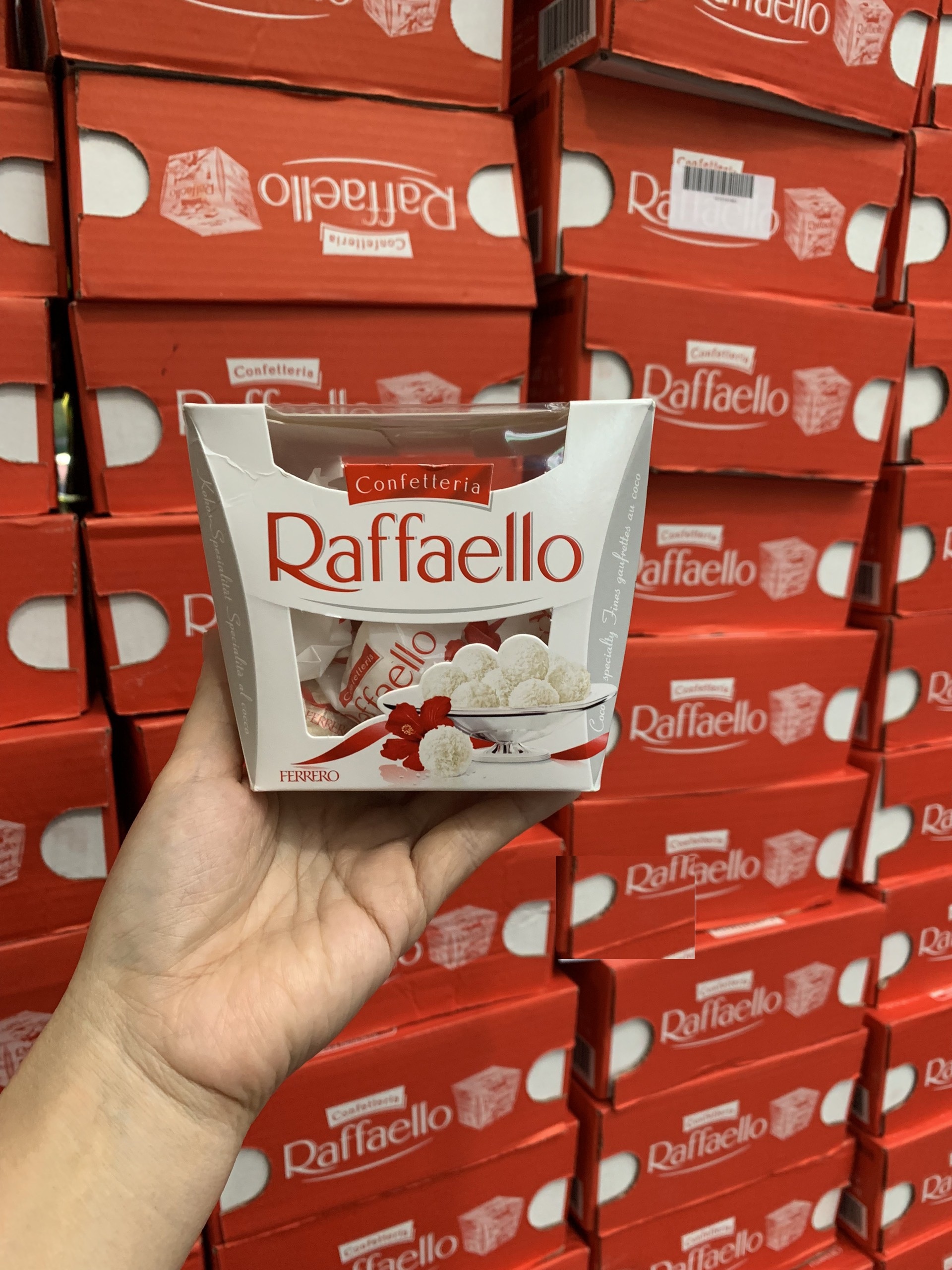 Kẹo Raffaello Chocolate kem Dừa Nga  (hộp nơ 100g, hộp giấy 150g)