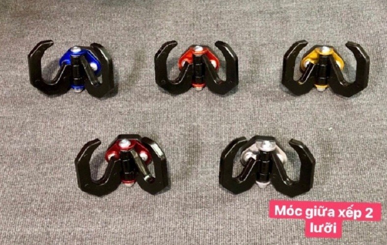 Móc Treo Đồ Xe Máy 2 Móc Xoay 180 độ Vindecal BD