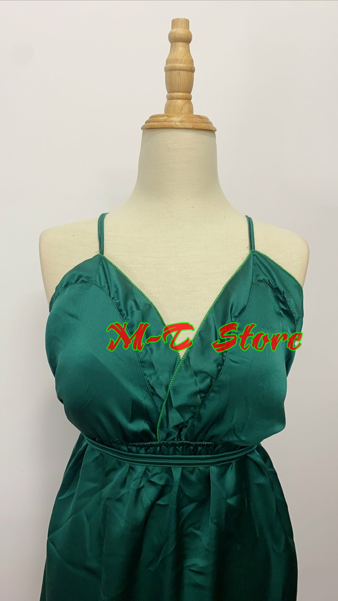 ĐẦM LỤA SATIN MẶC NGỦ MẶC NHÀ ĐỀU ĐẸP, ĐẦM CÓ MÚT CHẤT LỤA MỀM MỊN MÁT