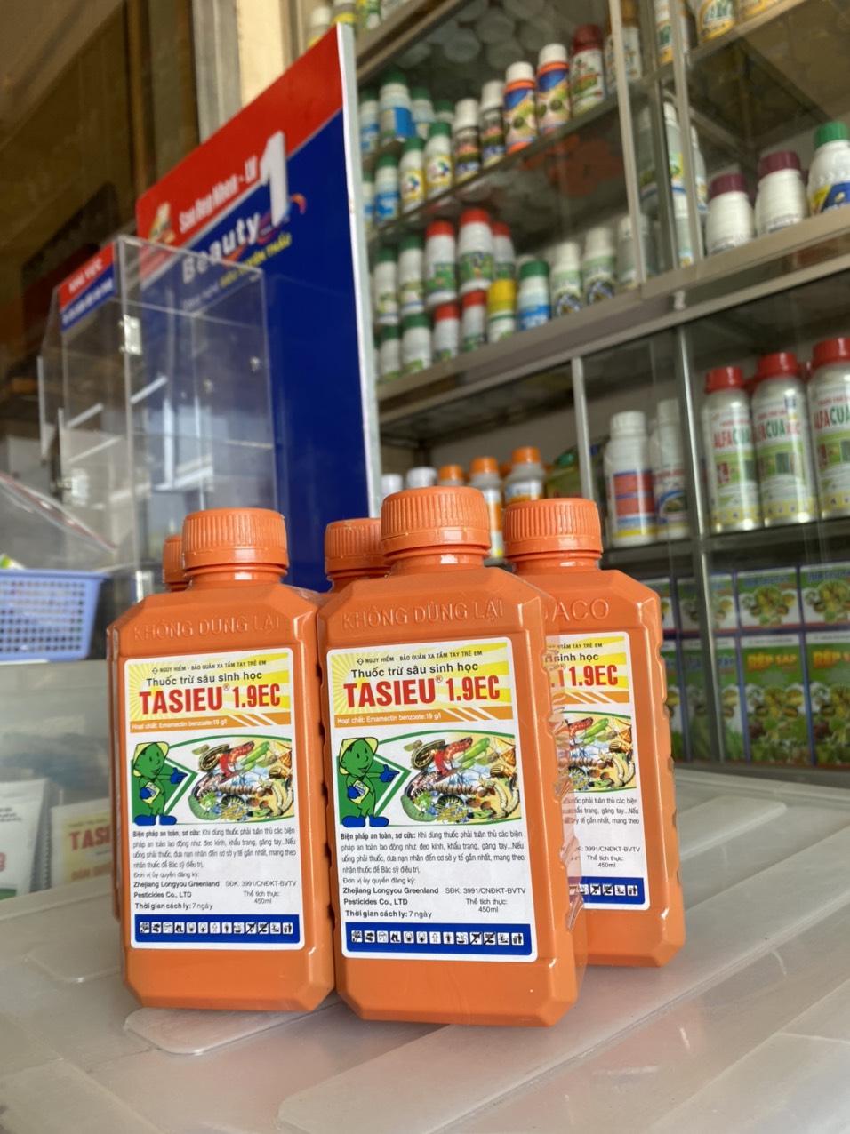 Tasieu 1.9EC Thuốc Trừ Sâu Sinh Học - Chai 450ml