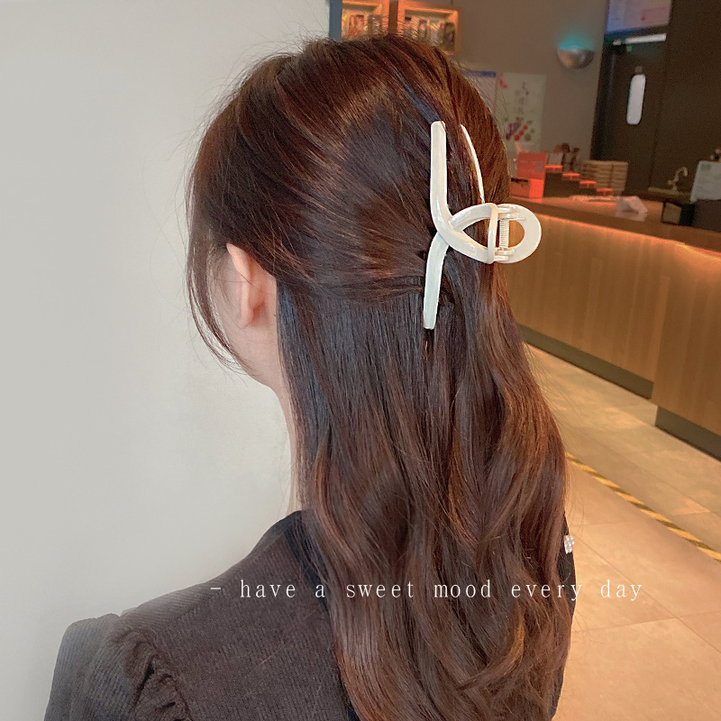 Kẹp tóc hình cá mập cỡ lớn thời trang hàn quốc