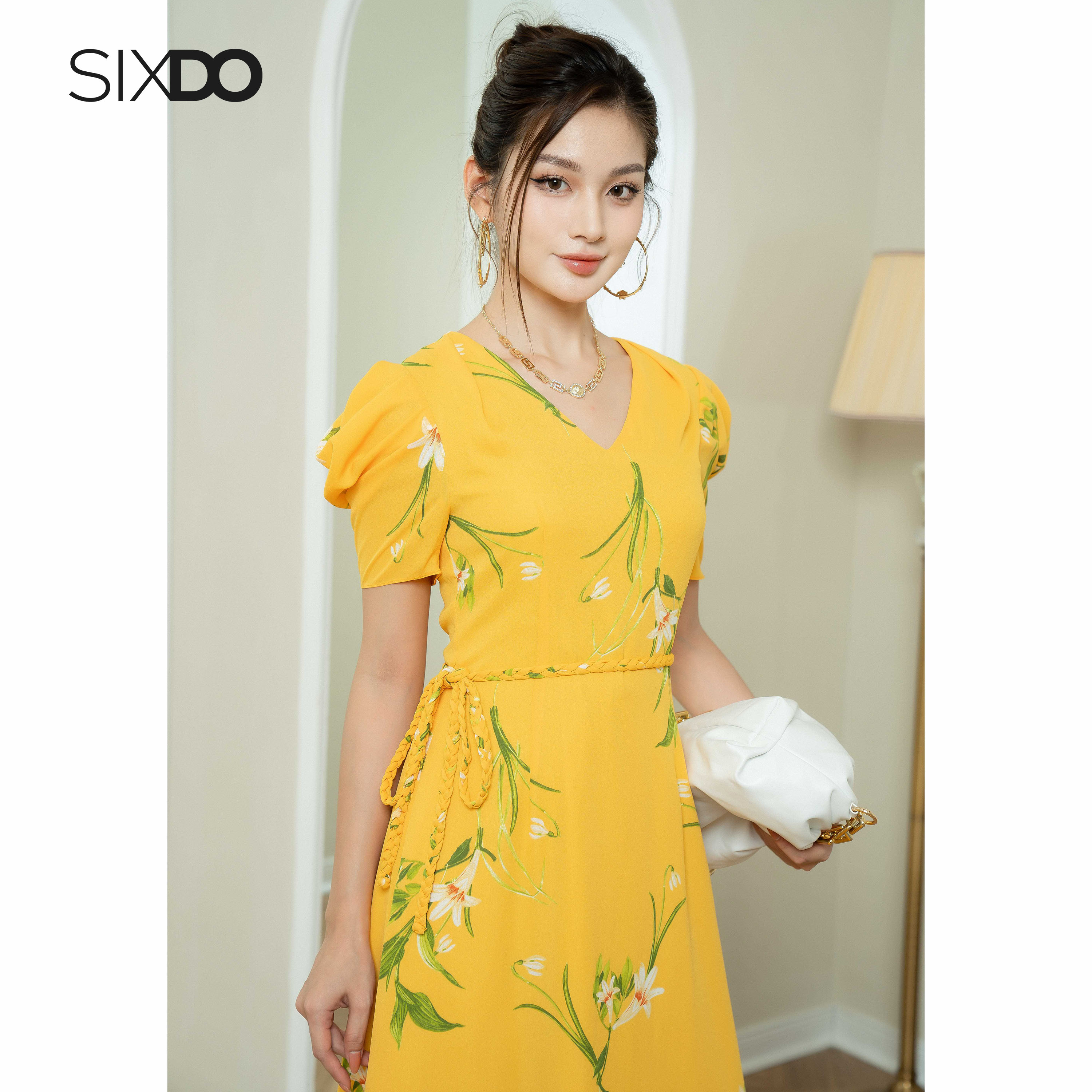 Đầm hoa chiffon vàng cổ V SIXDO (Yellow Floral Midi Chiffon Dress)