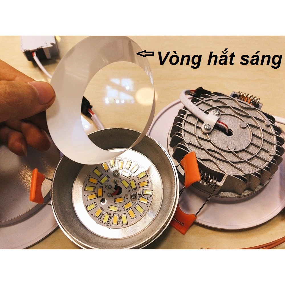[RẺ VÔ ĐỊCH] Đèn LED âm trần 7W, 3 chế độ ánh sáng, phi 90, đế đúc
