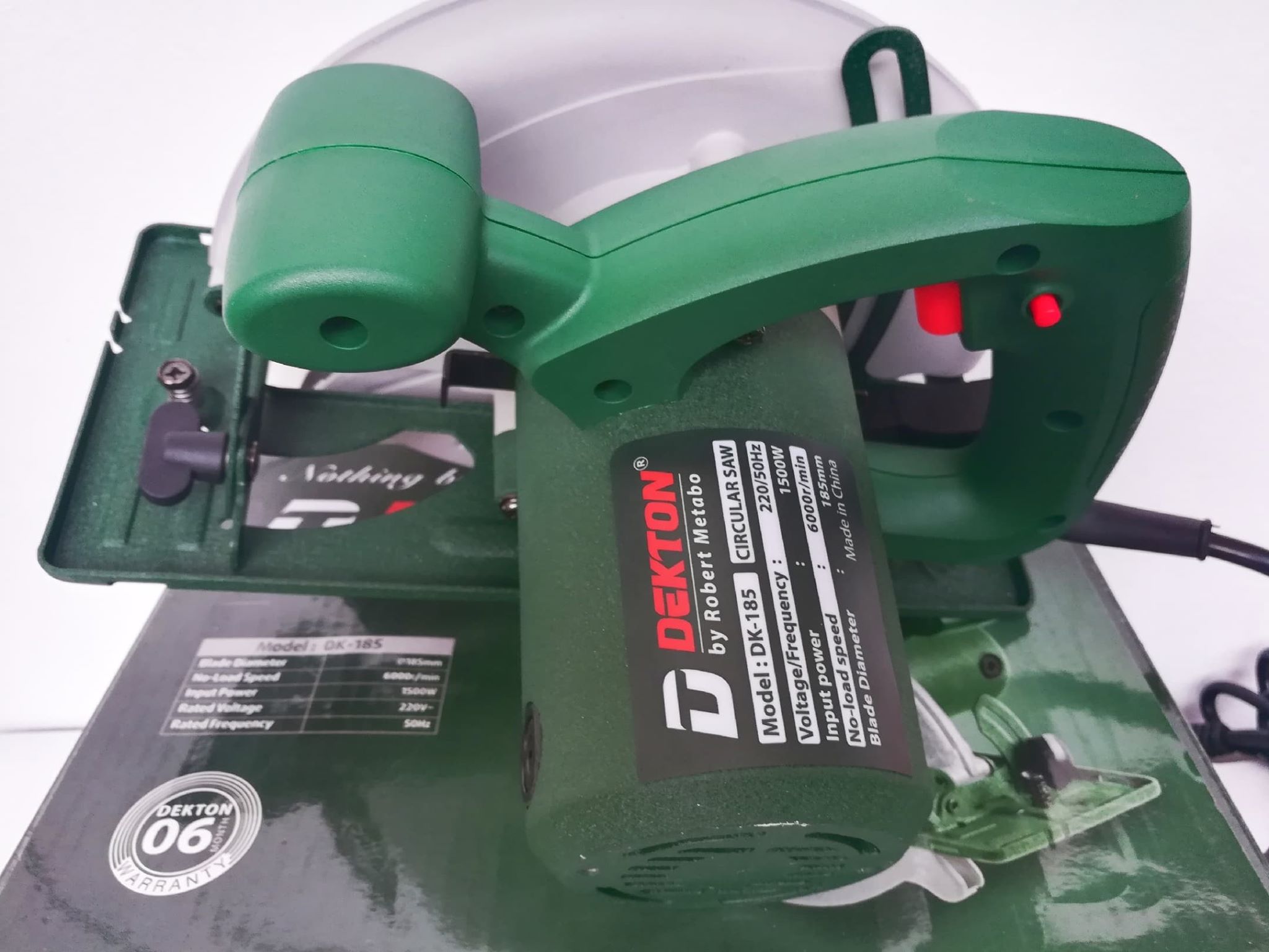 MÁY CƯA GỖ T-MAX  TM-185 công xuất 1500w