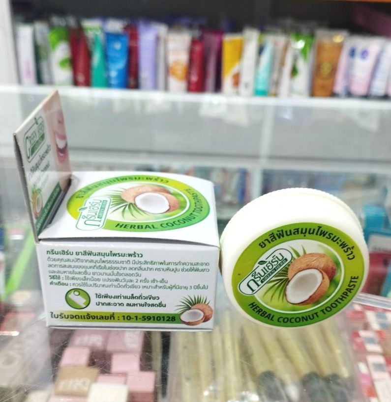 [HCM]Kem Tẩy Trắng Răng Green Herb Thái Lan