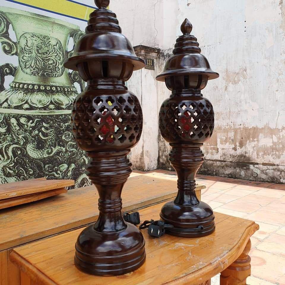 Cặp đèn thờ gỗ tràm bông vàng cao 48 cm