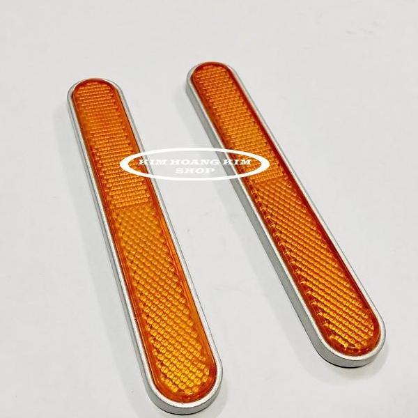 Cặp Mắt Mèo Dài gắn Phuộc Gắn Mọi loại Xe Máy