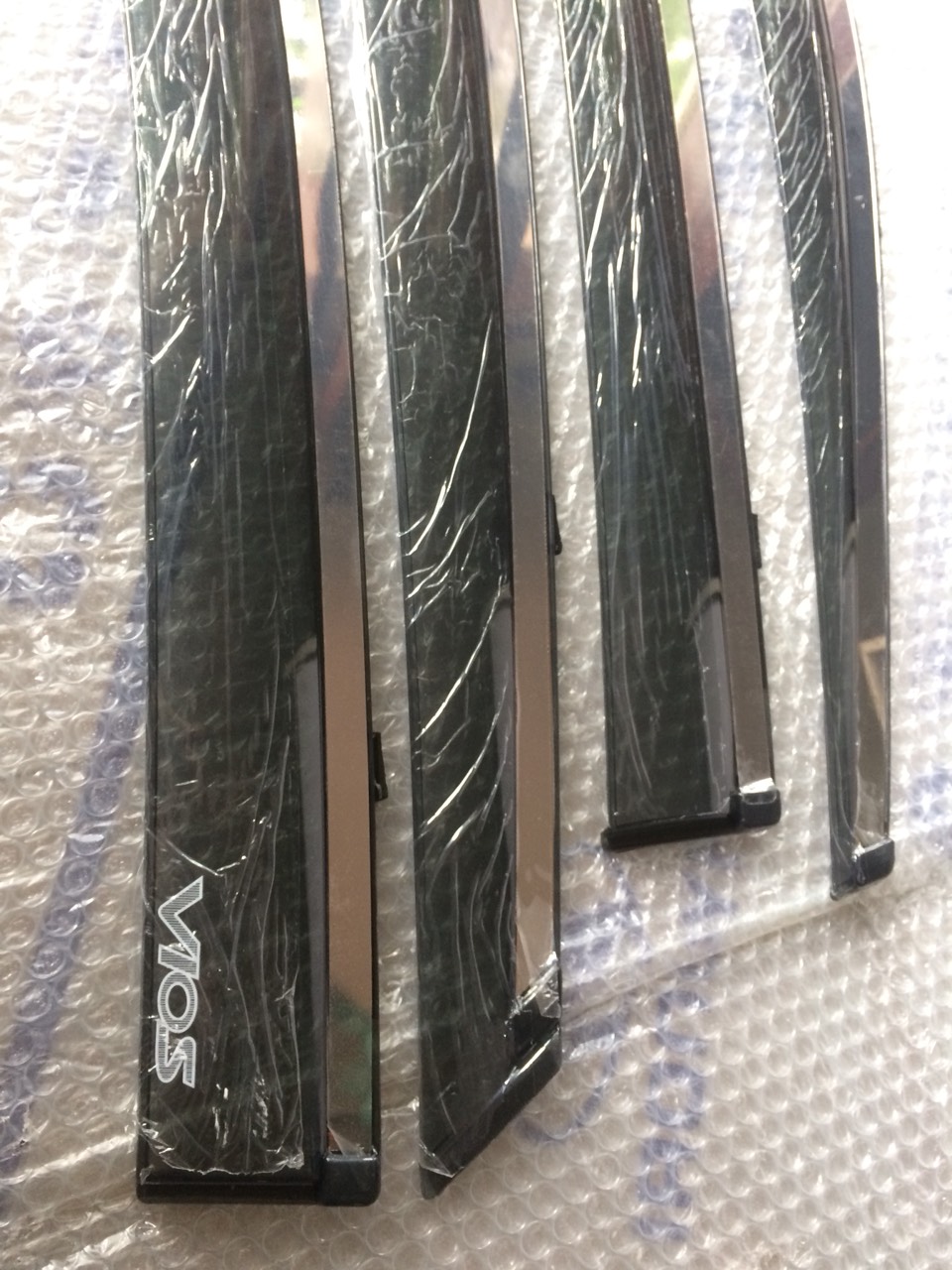 Vè che mưa vios 14-20 oem