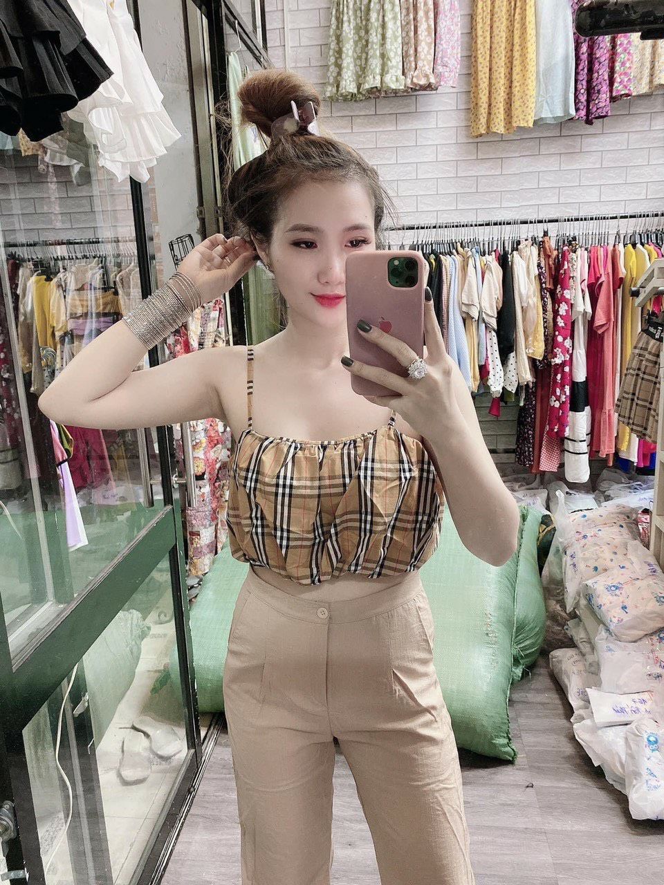 ÁO KARO SỌC TRÁI BÍ FORM CROPTOP 45 KG