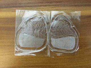 Lót giầy silicon Gói 2 Miếng Lót Giầy Silicon Cực Êm Chân thumbnail