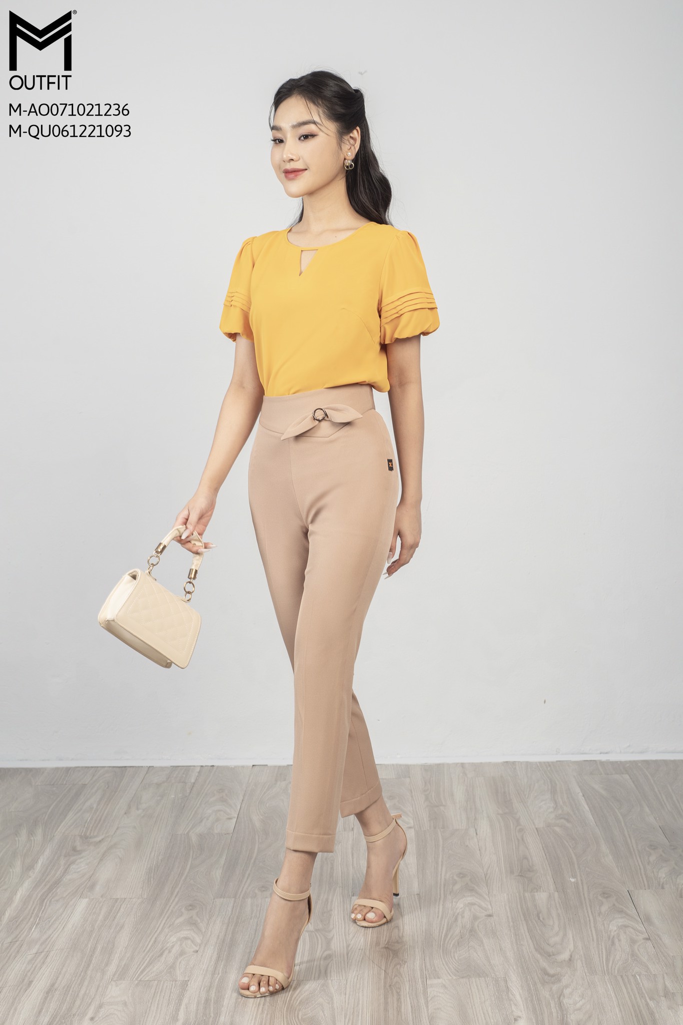 Áo sơ mi cổ tròn, tay chuông thời trang MMoutfit