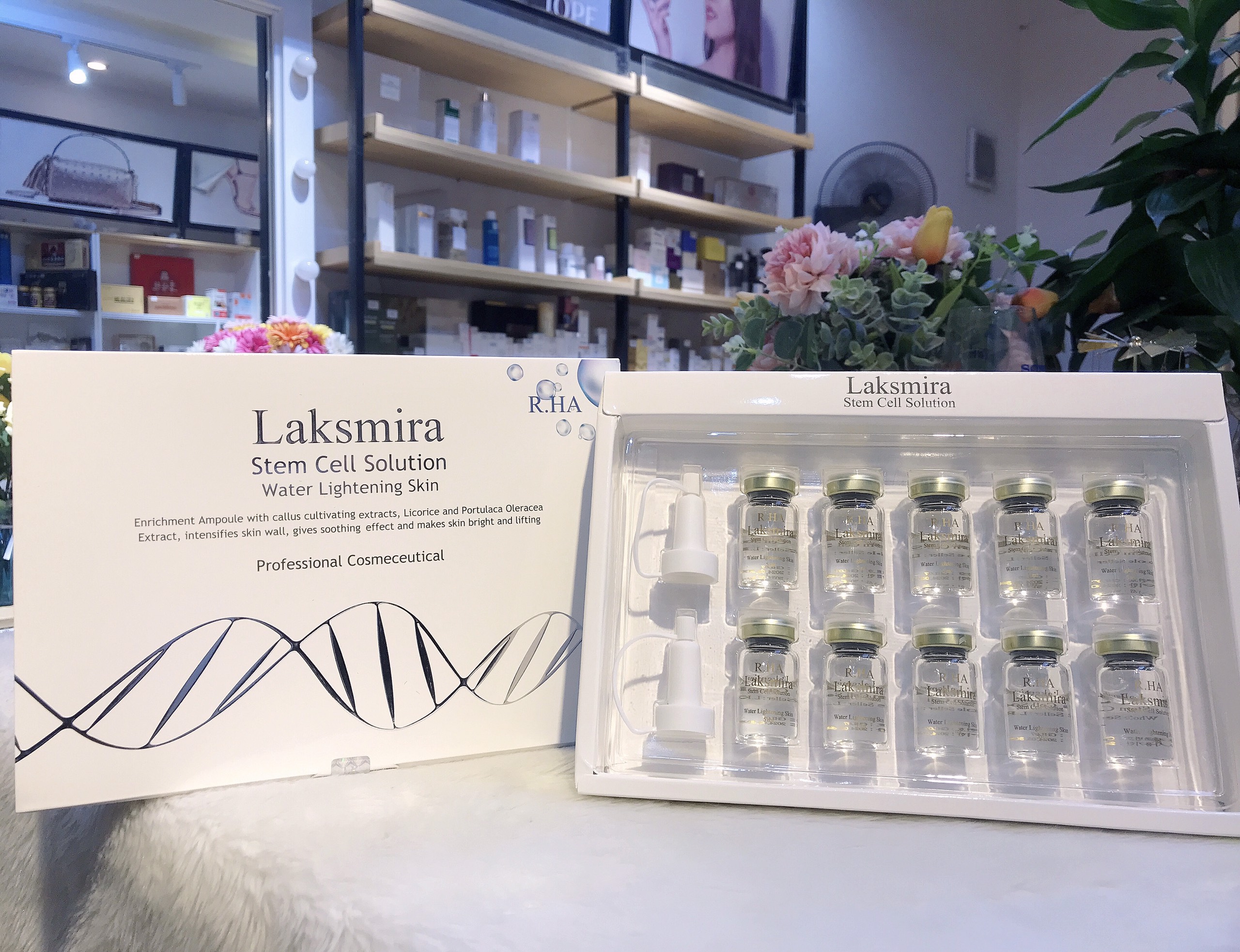 Tế bào gốc phục hồi tái sinh da, trắng mịn Laksmira Stem Cell Solution