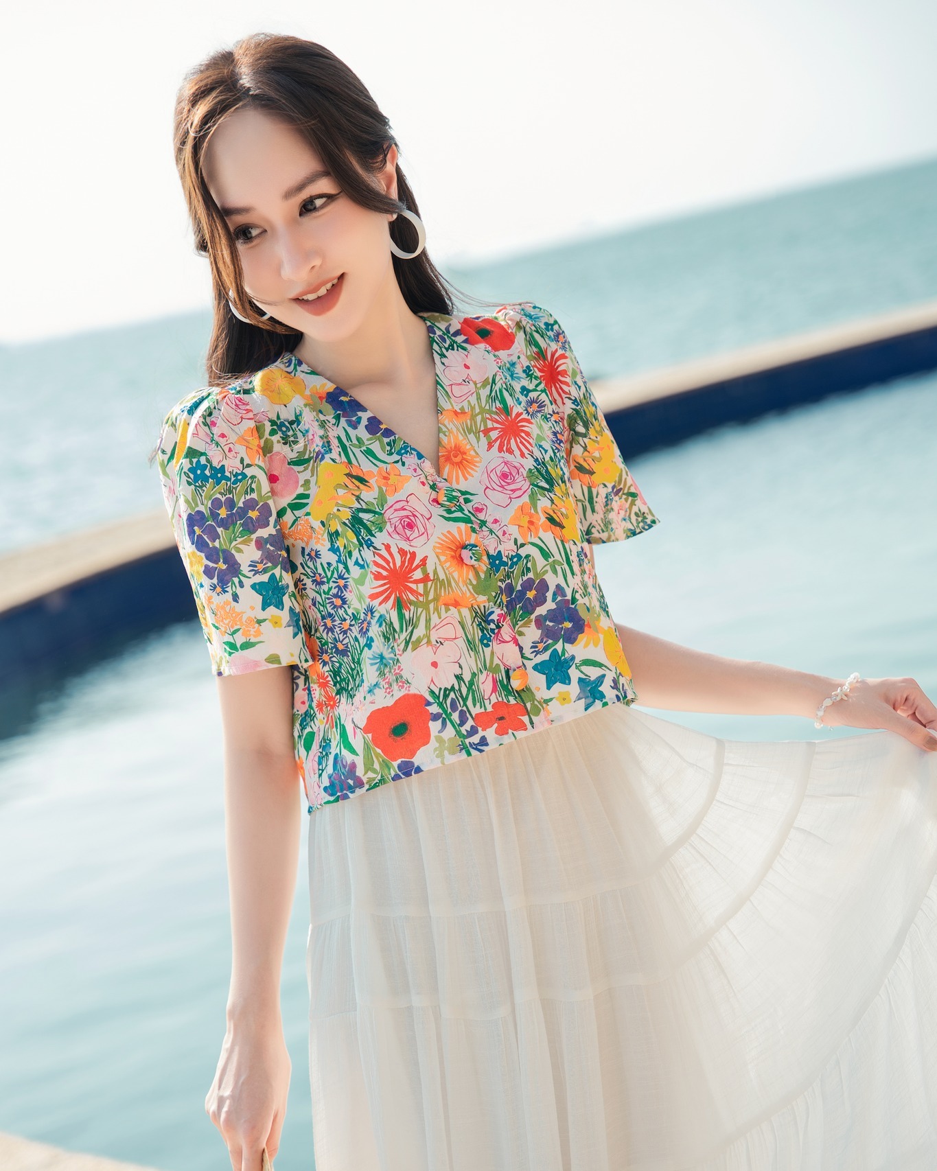 OLV - Áo croptop hoa ngắn Meara Fleur Top