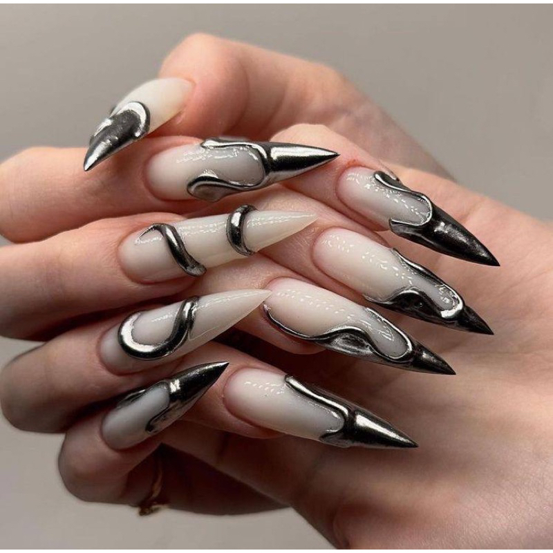Nailbox - Nailbox mẫu tráng gương bạc y2k nổi chất lắm nè