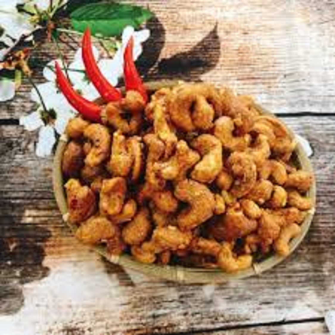 500G HẠT ĐIỀU RANG TỎI ỚT - BAO NGON