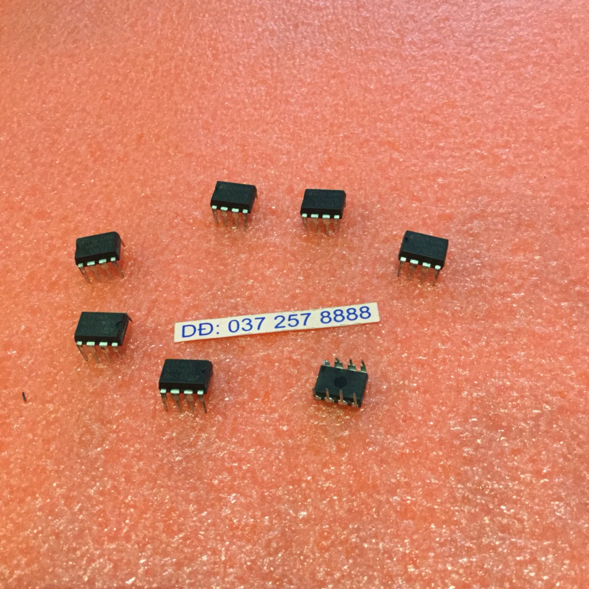 IC Khuếch đại uA 741-8 DỊP giá 10 chiếc