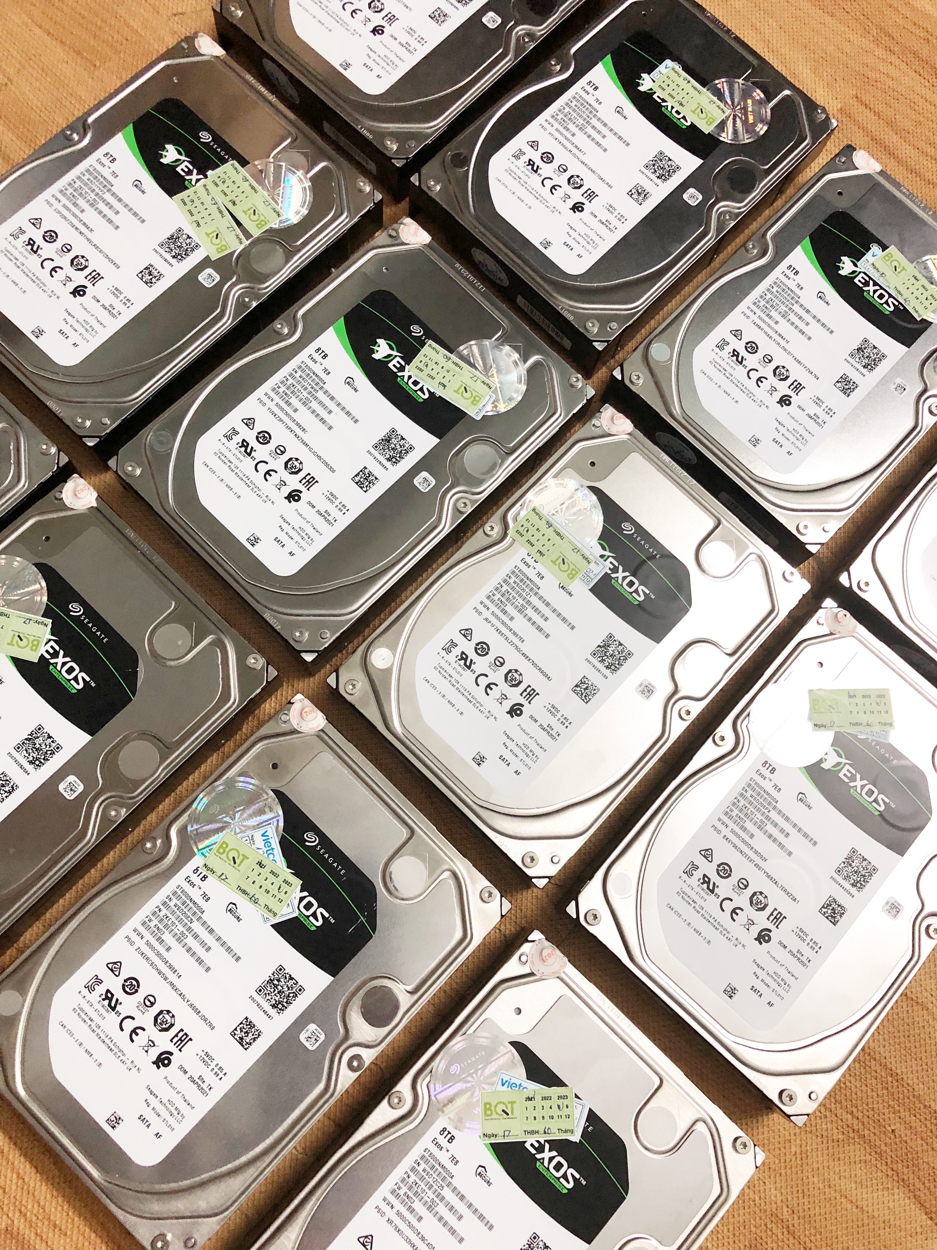 Ổ Cứng HDD 8TB Seagate Exos Chuyên Dụng Nas - Server