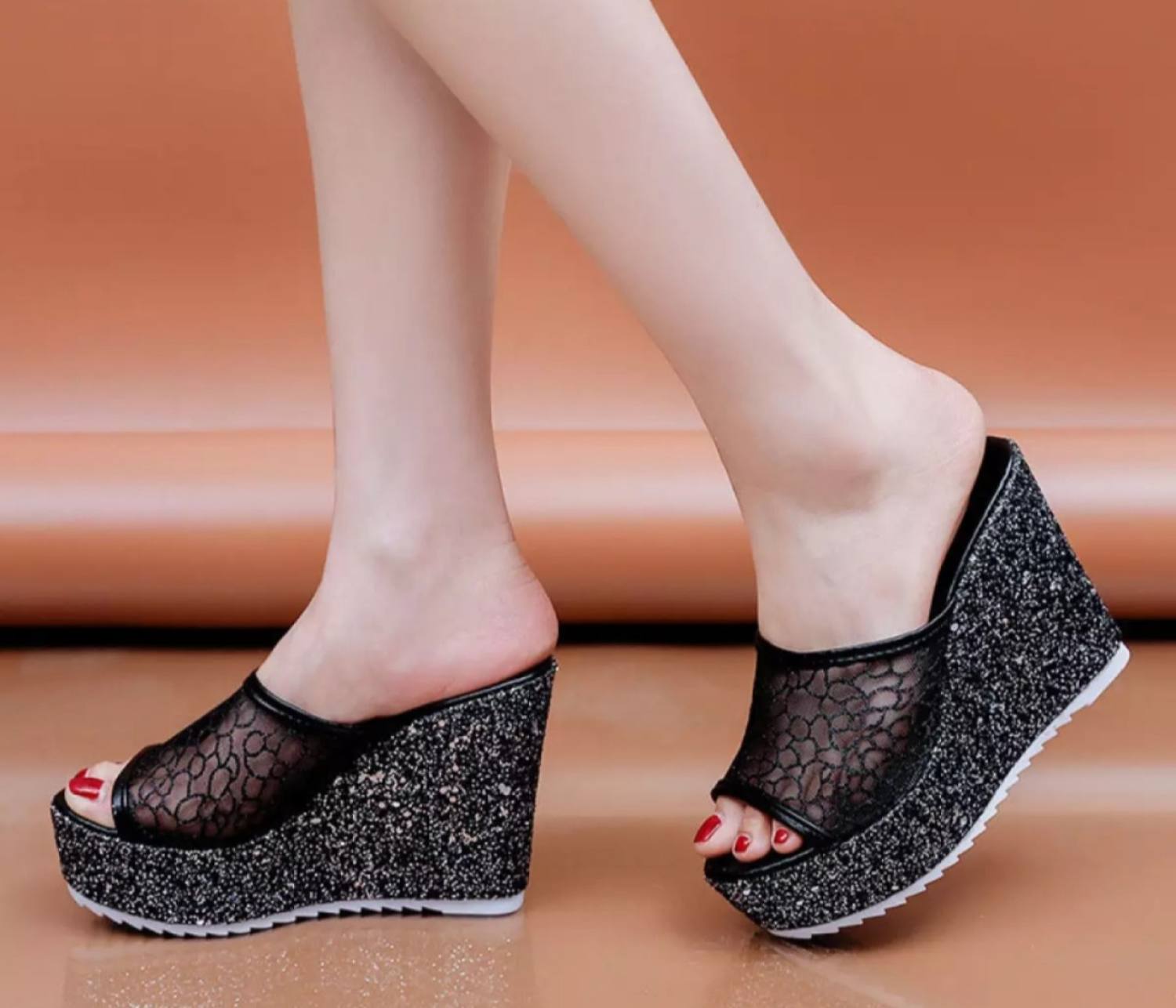 Dép đế xuồng ren 10f