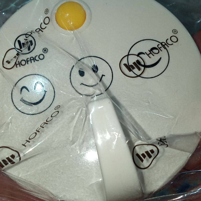 Móc dán tường chấm tròn siêu dính (cái)