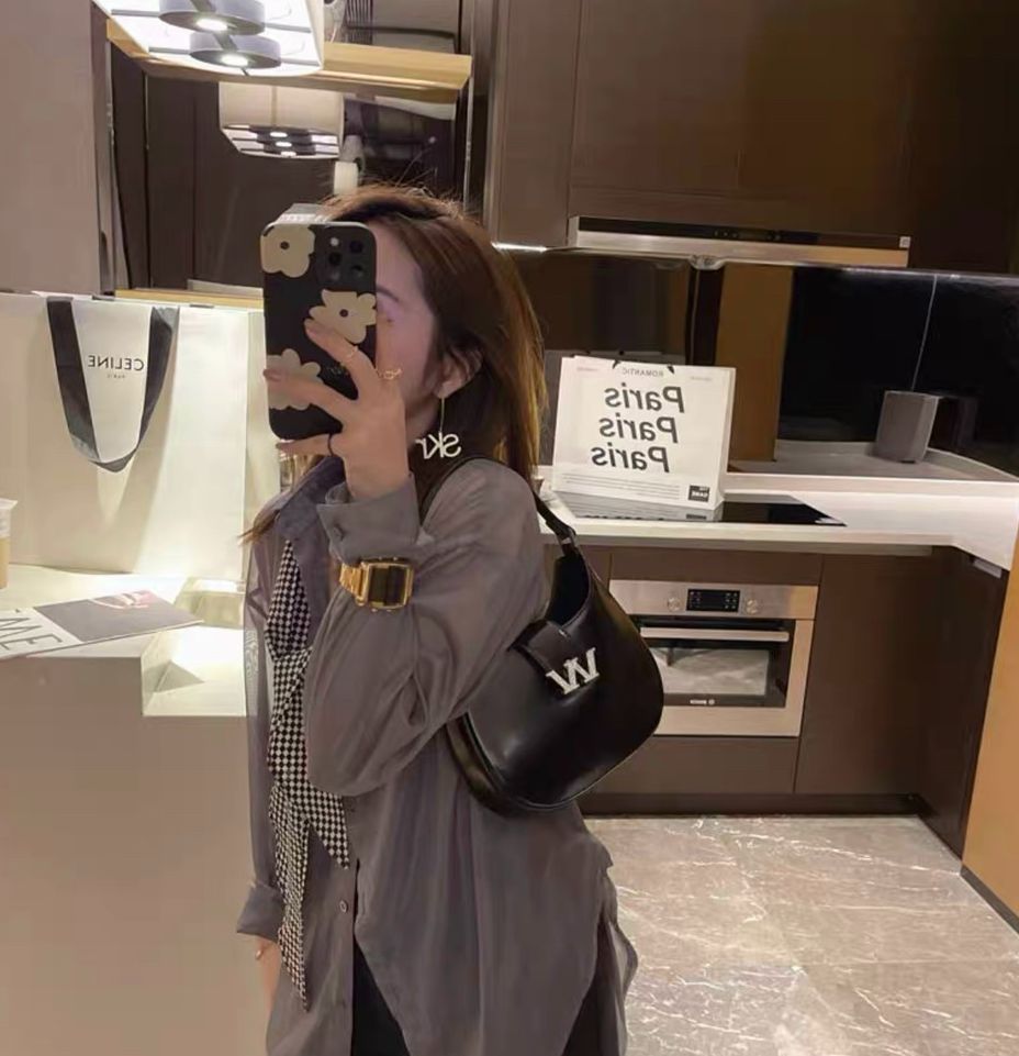 Túi kẹp nách WANG size 22cm Fullbox