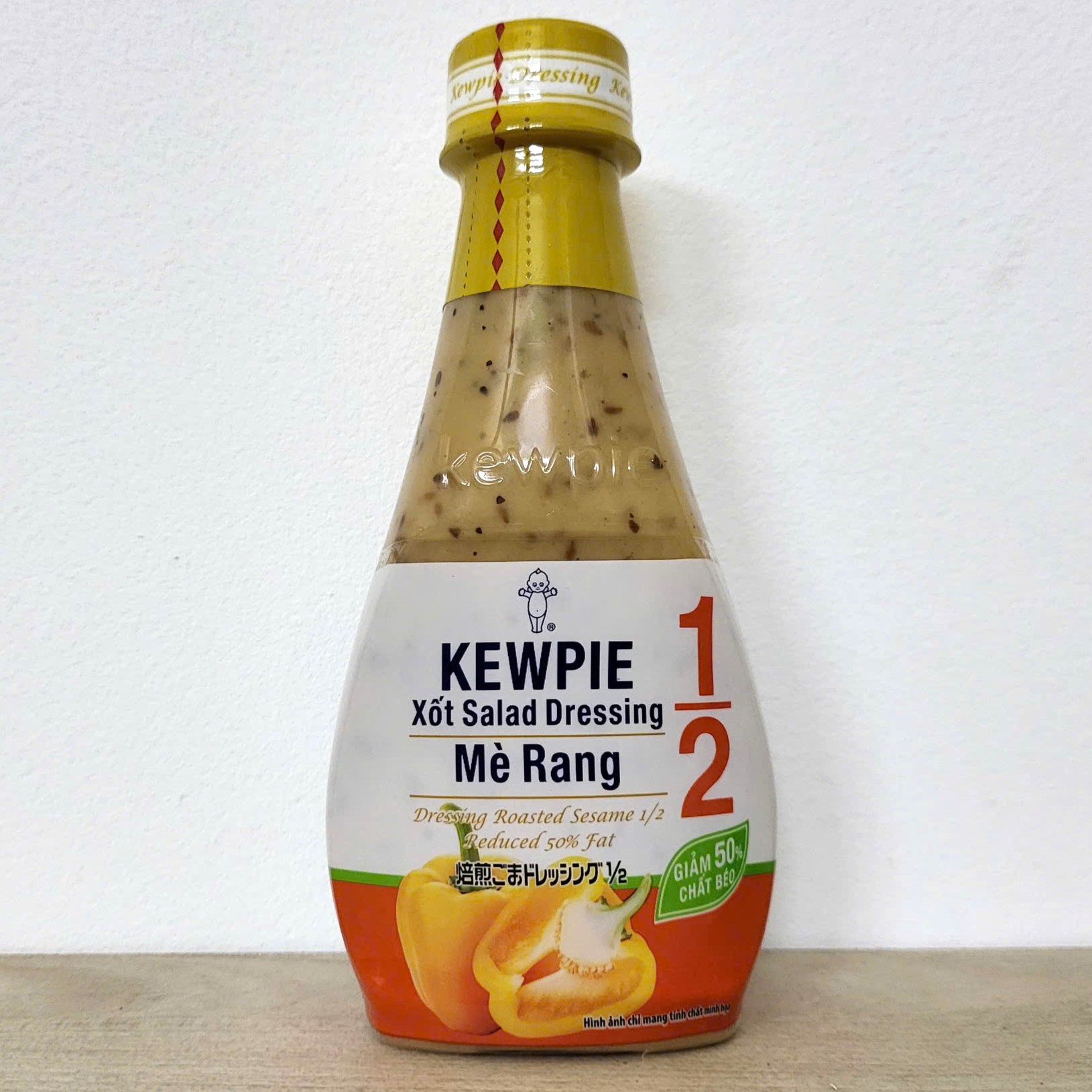 KEWPIE (chai 210ml) SỐT MÈ RANG ÍT BÉO Reduced Fat Salad Dressing Roasted Sesame