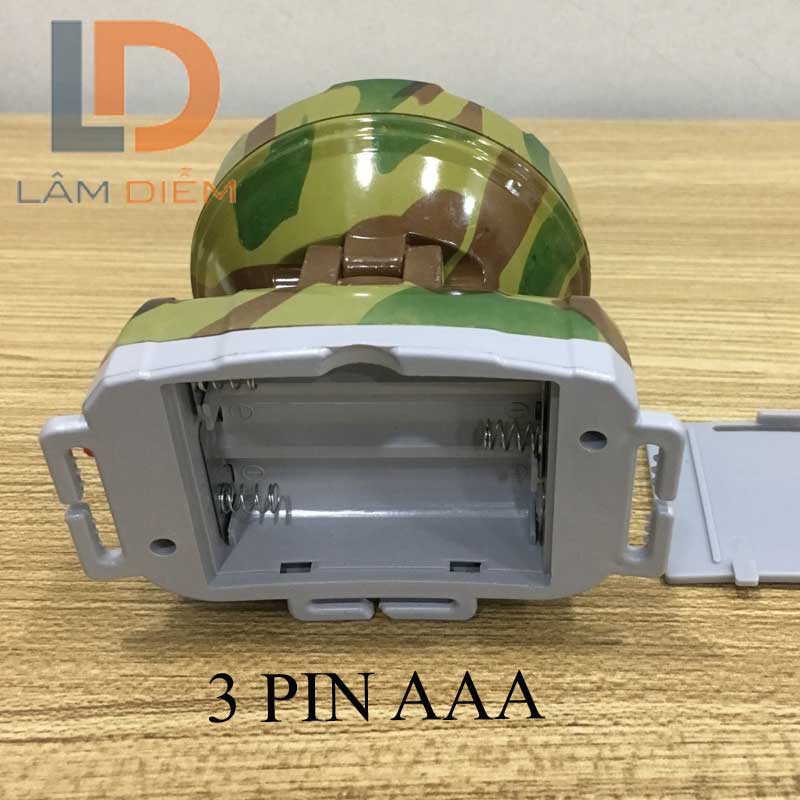 Đèn pin đội đầu sử dụng 3 pin rời AA 8068-6788