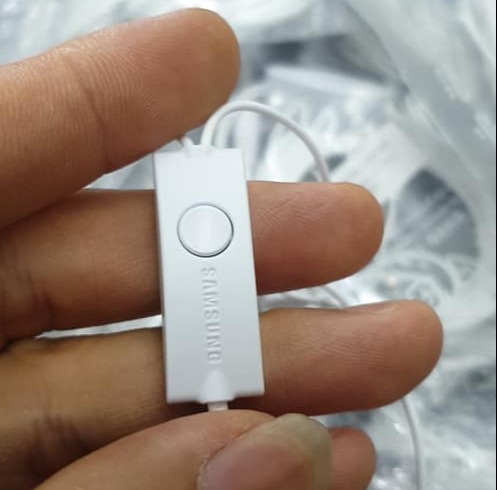 Tai nghe S5830 samsung