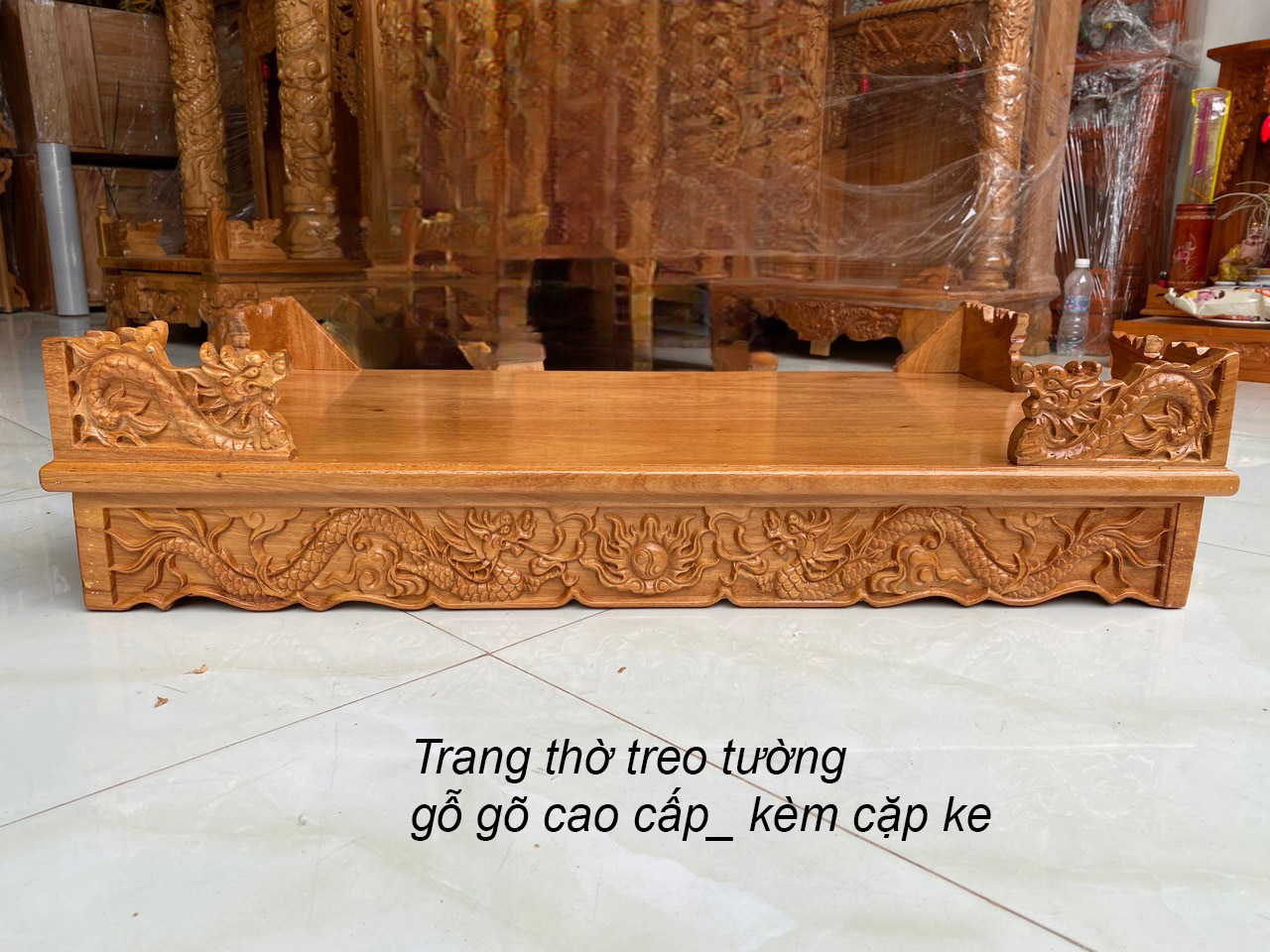 Bàn thờ treo tường Chạm Rồng ,trang treo gỗ gõ, bàn thờ gỗ gõ đỏ cao cấp ngang 107cm