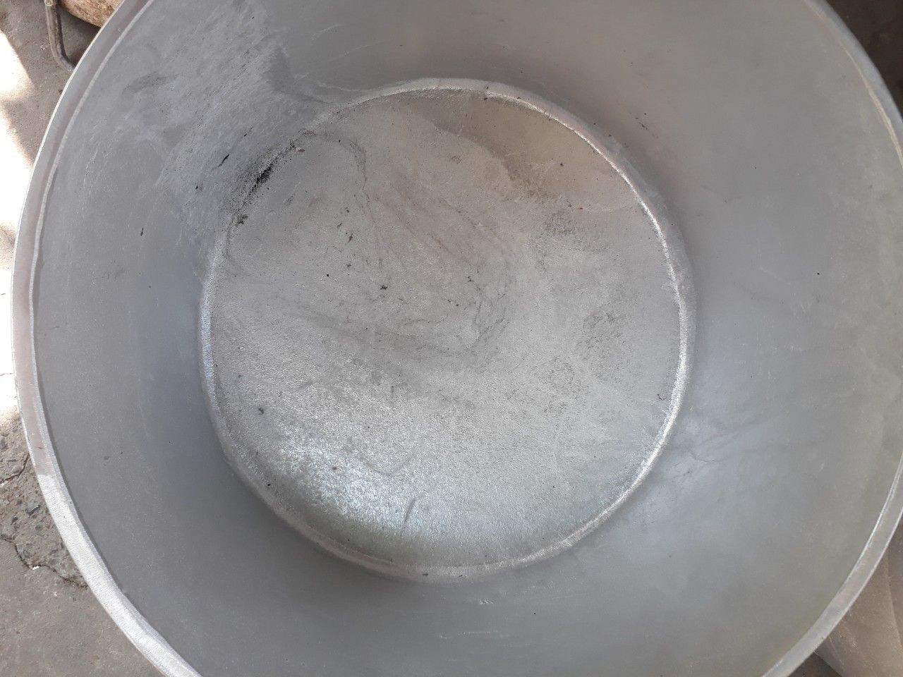 Nồi gang đúc số 120 dk 40cm cao 21cm