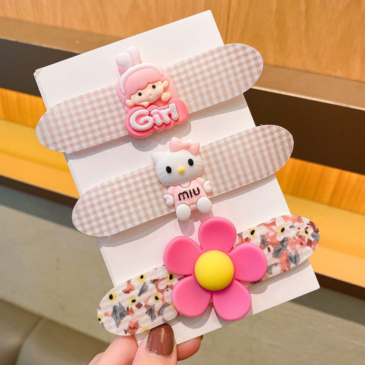 Set miếng dán mái tóc có sticker dễ thương