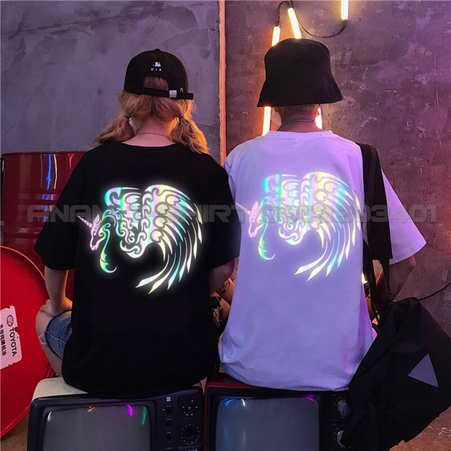 [HCM]ÁO THUN PHẢN QUANG 7 MÀU TAY LỠ NAM NỮ NGỰA 1 SỪNG