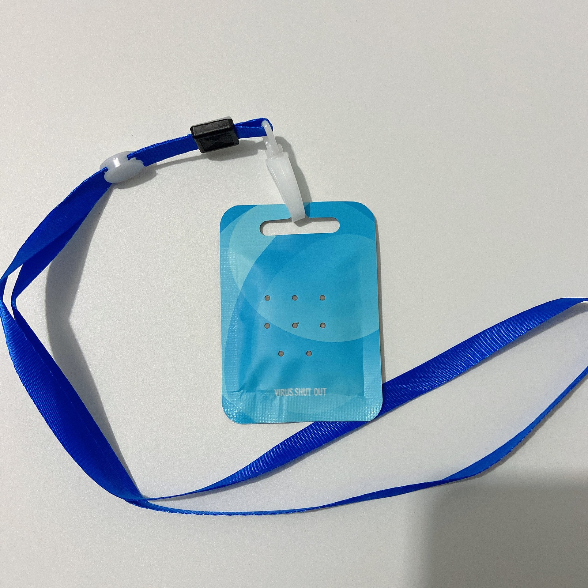 Thẻ đeo chống virus , vi khuẩn