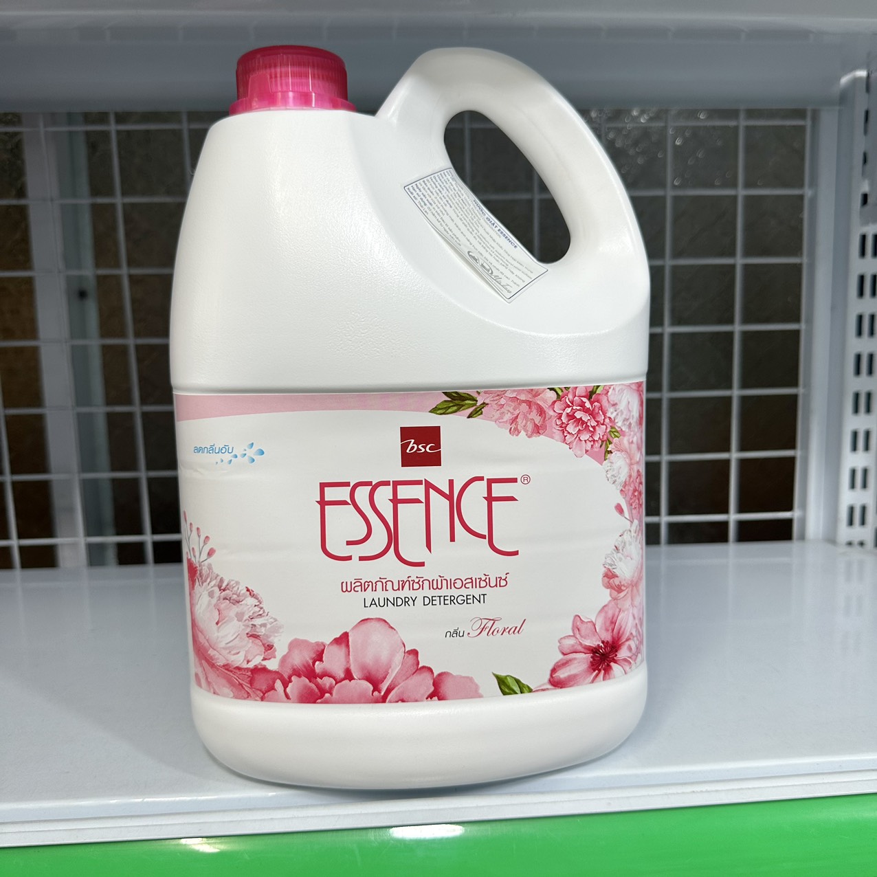 NƯỚC GIẶT ESSENCE NỘI ĐỊA THÁI LAN 3.000ML