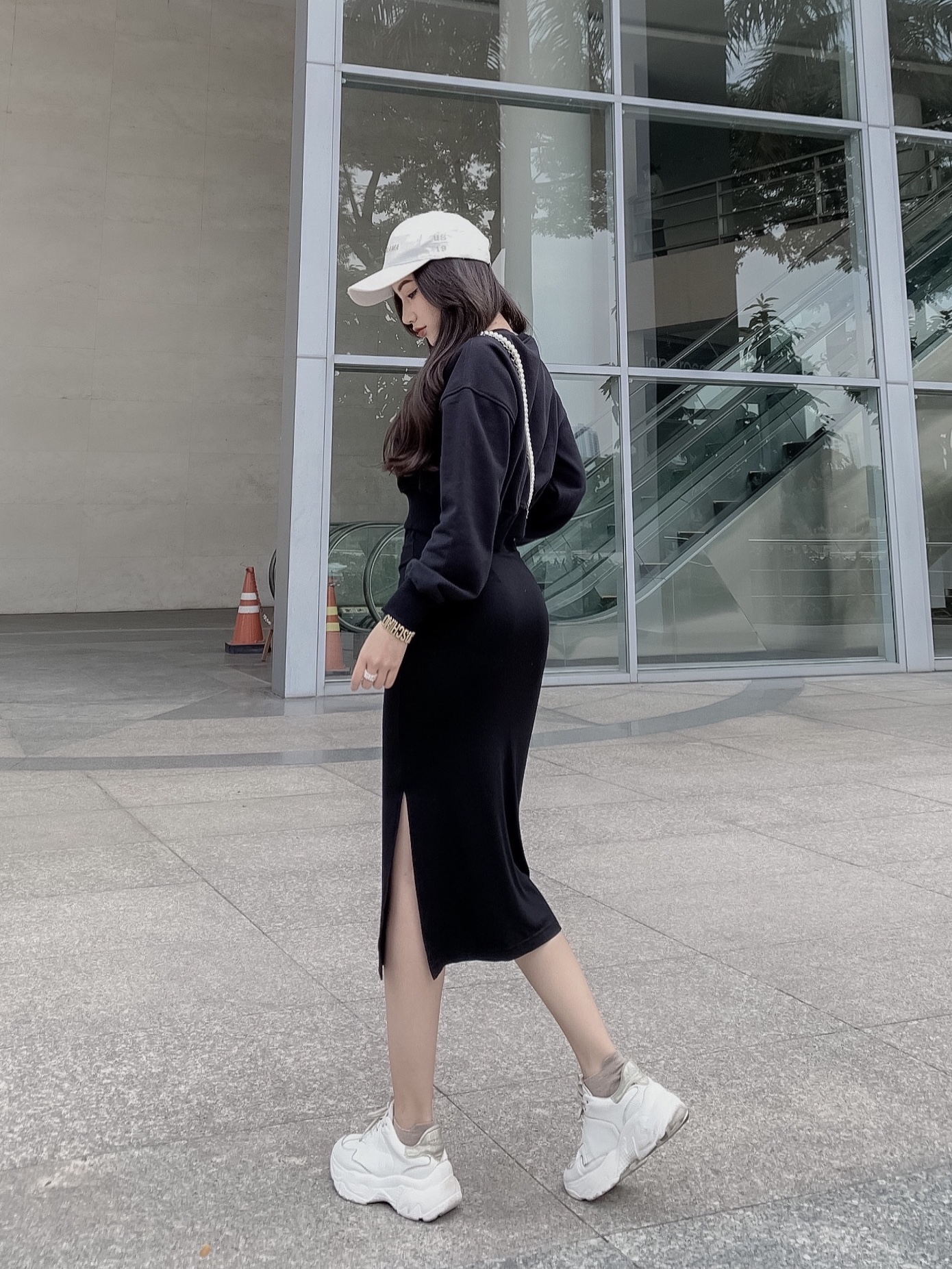 Chân váy thun ôm sát xẻ đùi (có full set) 305
