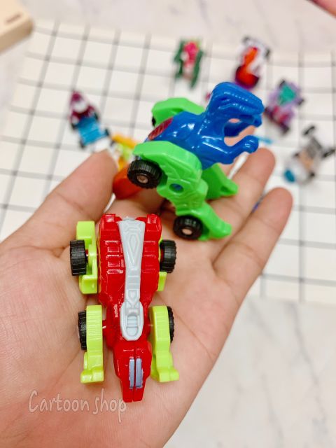 Set 10 xe mini lắp ráp thành robot, khủng long