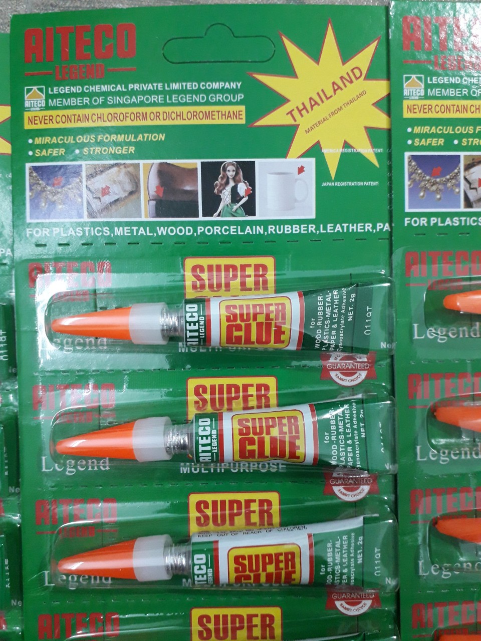 2 lọ keo đa năng loại tốt