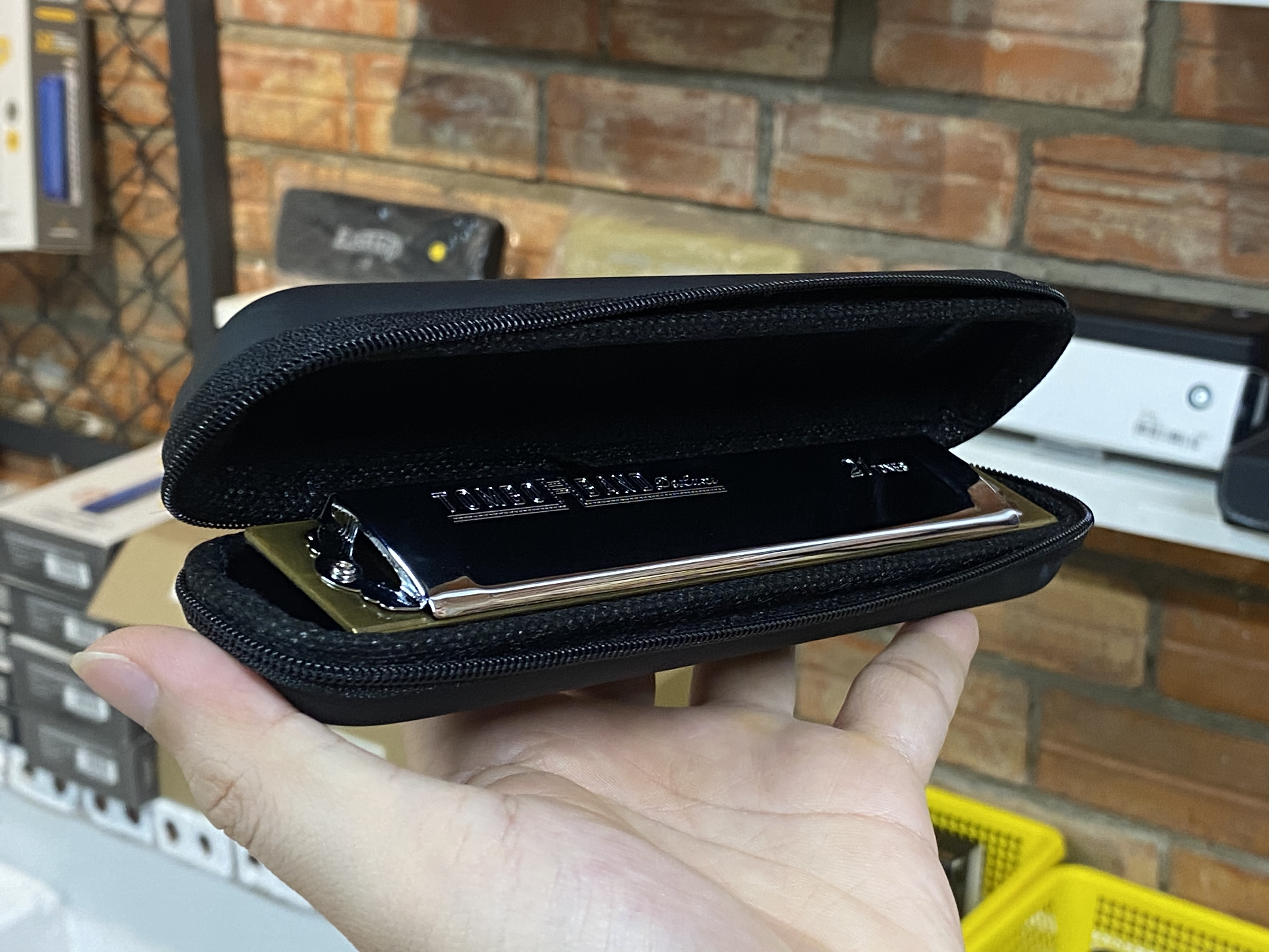 Túi đựng kèn harmonica chất liệu EVA kèn Tremolo 21 lỗ