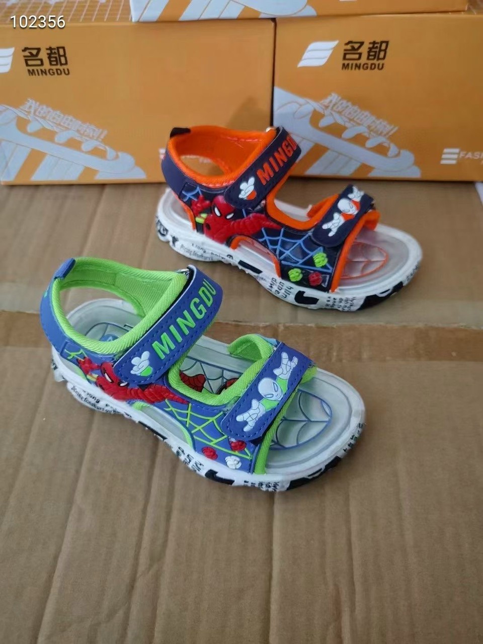 Sandal học sinh bé trai siêu nhân nhện