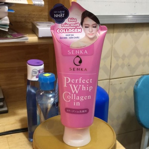 Sửa rửa mặt Senka Perfect Whip Collagen In 120g
