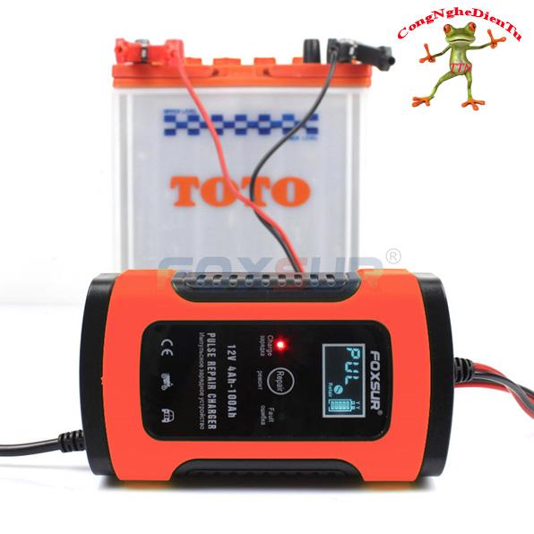 Sạc acquy 12 volt FOXSUR  dòng sạc 5A