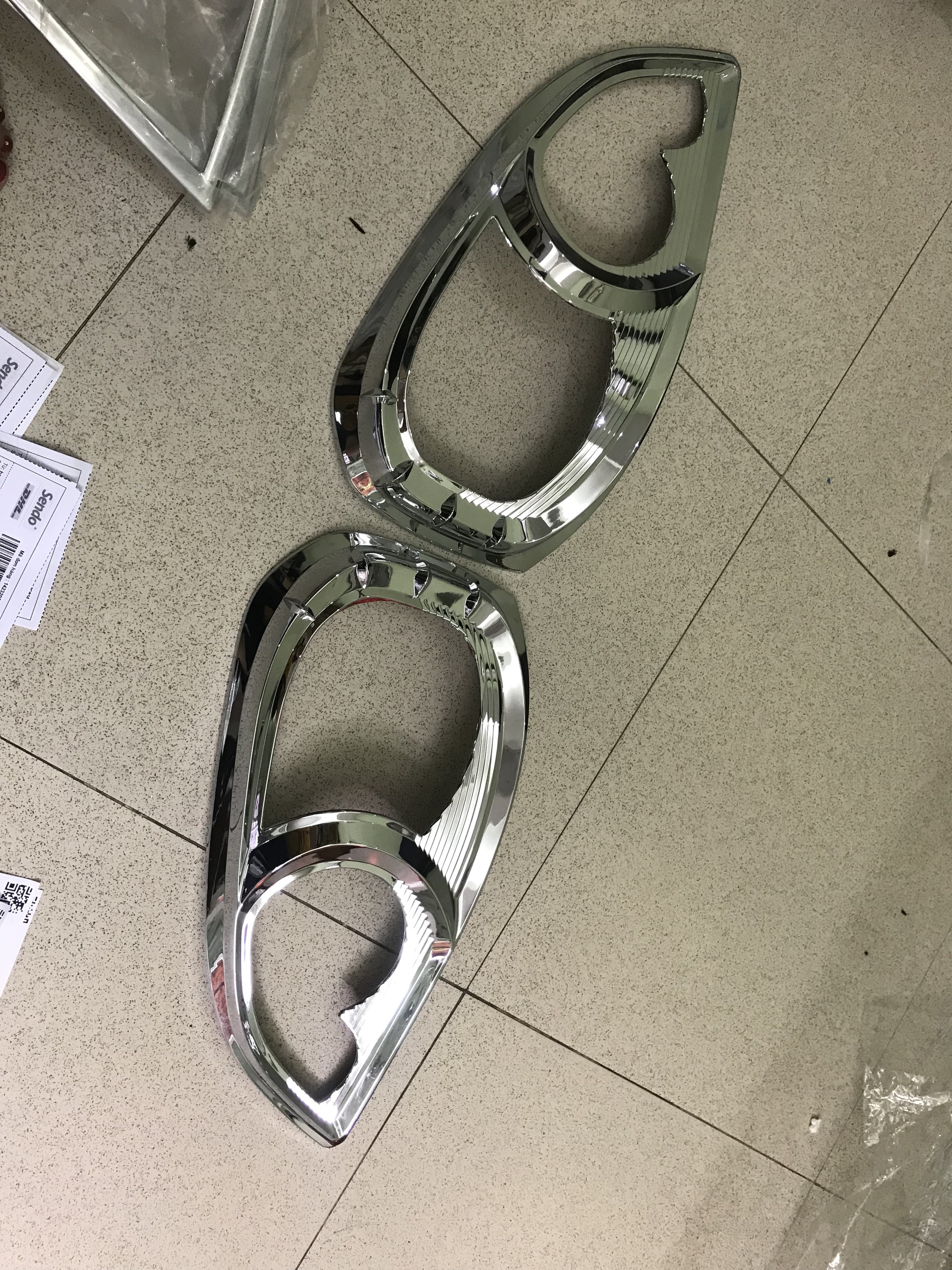 Bộ 2 Ốp viền đèn pha mạ Crom xe Lacetti 2004-2009 ( LACETTI VIỆT NAM).