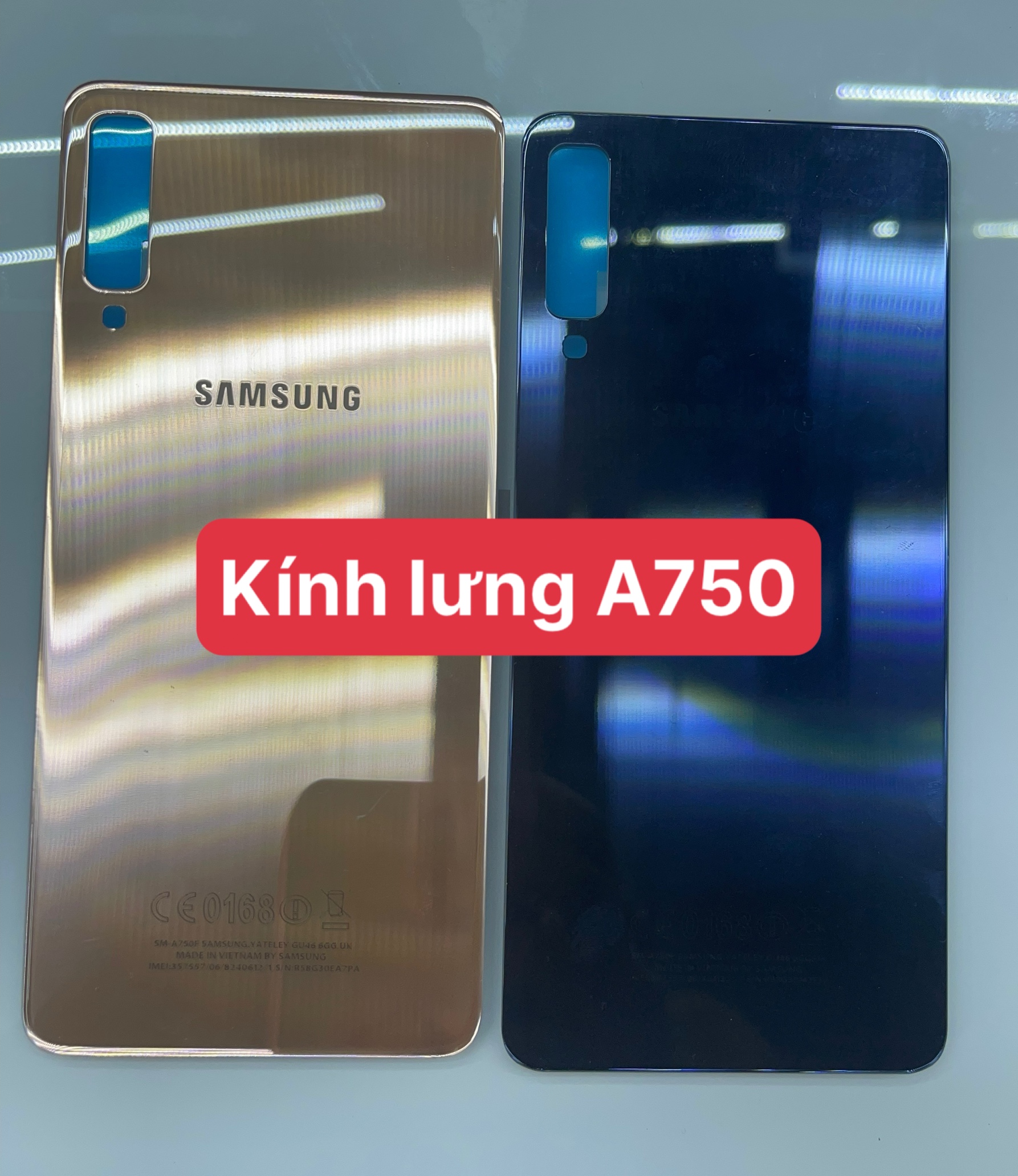 kính lưng( nắp lưng sau) zin hãng sam sung SM -A750/ A7 2018