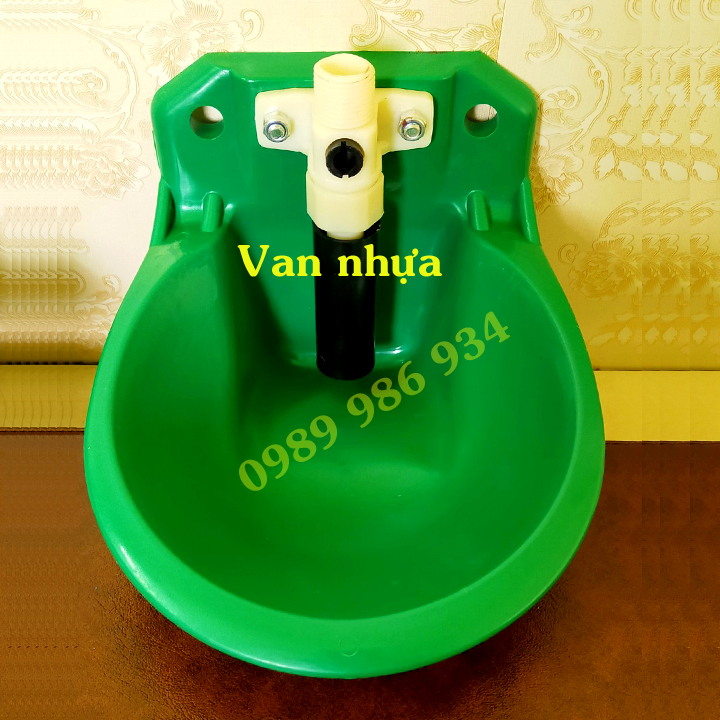 Máng uống tự động cho Dê cừu