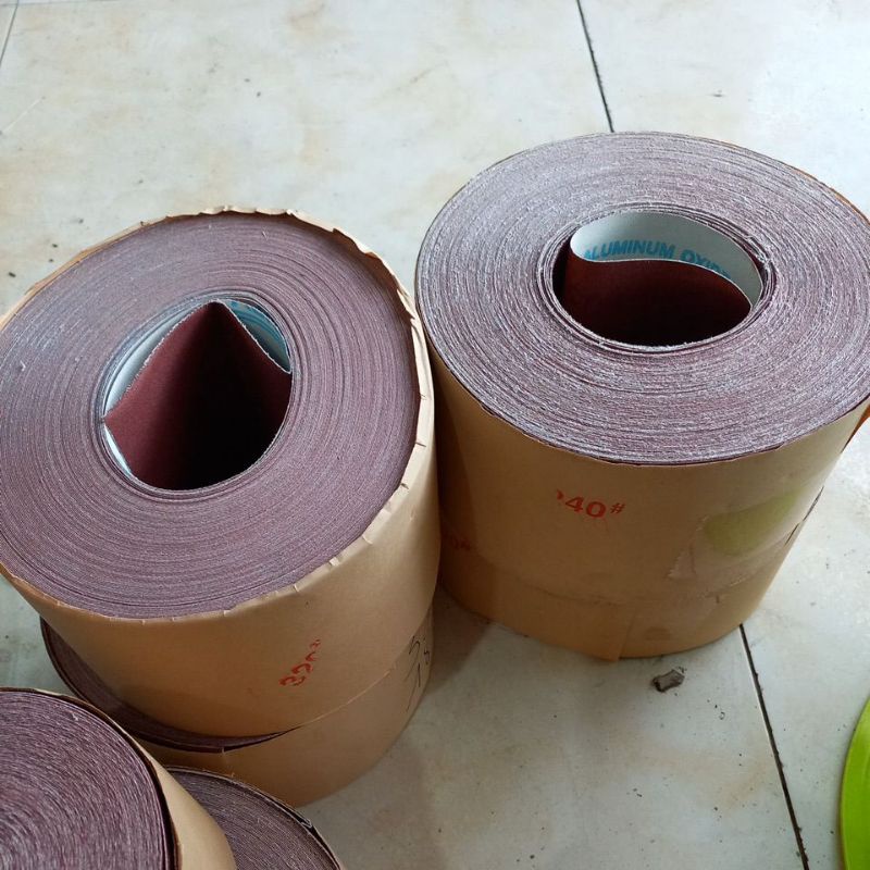 Giấy nhám JB -5 xử lý bề mặt gỗ (cuộn 40mx10cm)