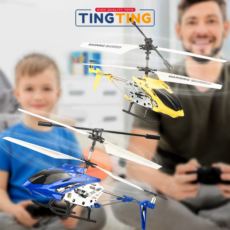Máy bay điều khiển từ xa
