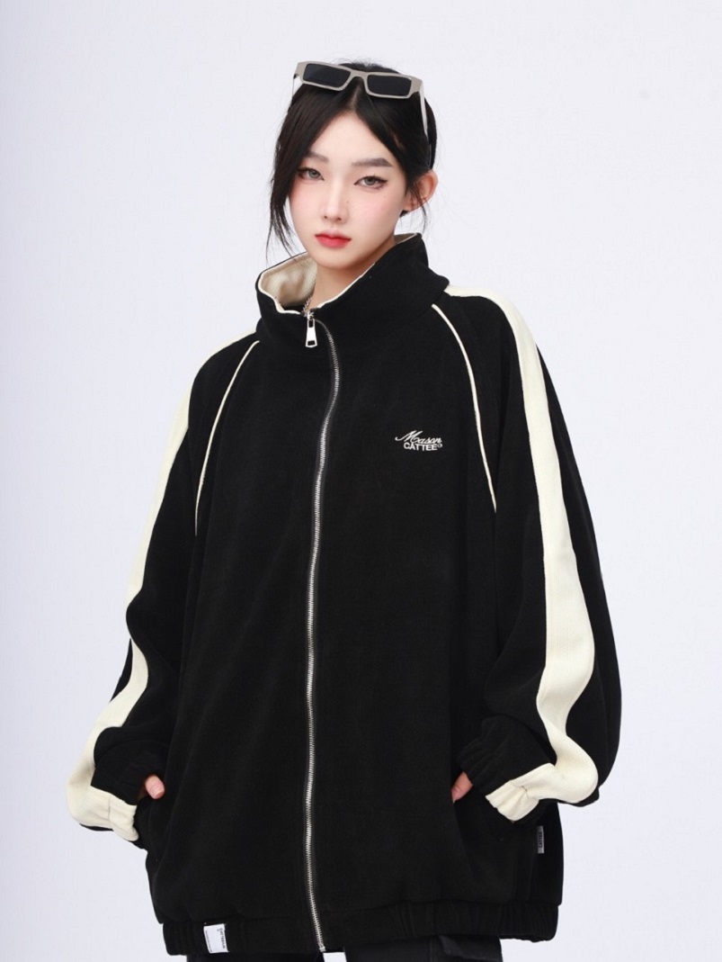 Áo khoác dù nam nữ chạy sọc thêu chữ trước hot hit - clitus fashion
