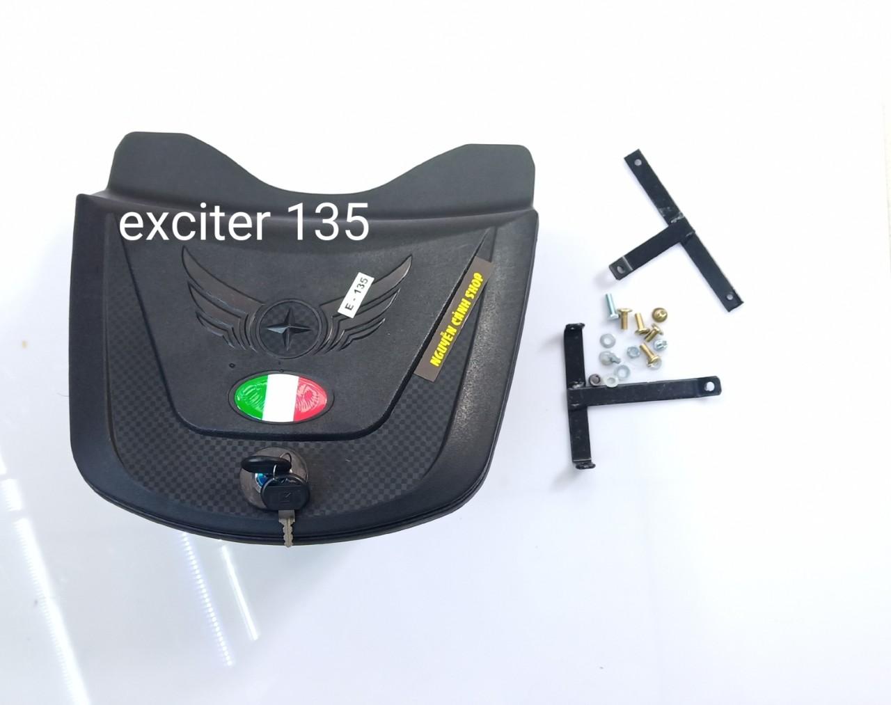 thùng giữa xe exciter 135 givi