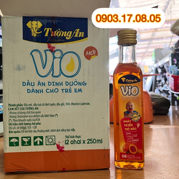 Vio Gac nutritional oil for kid Tuong An (250ml)-INGREDIENTS
Sesame oil, refined canola oil, Gac oil, DHA, Vitamin A palmitate