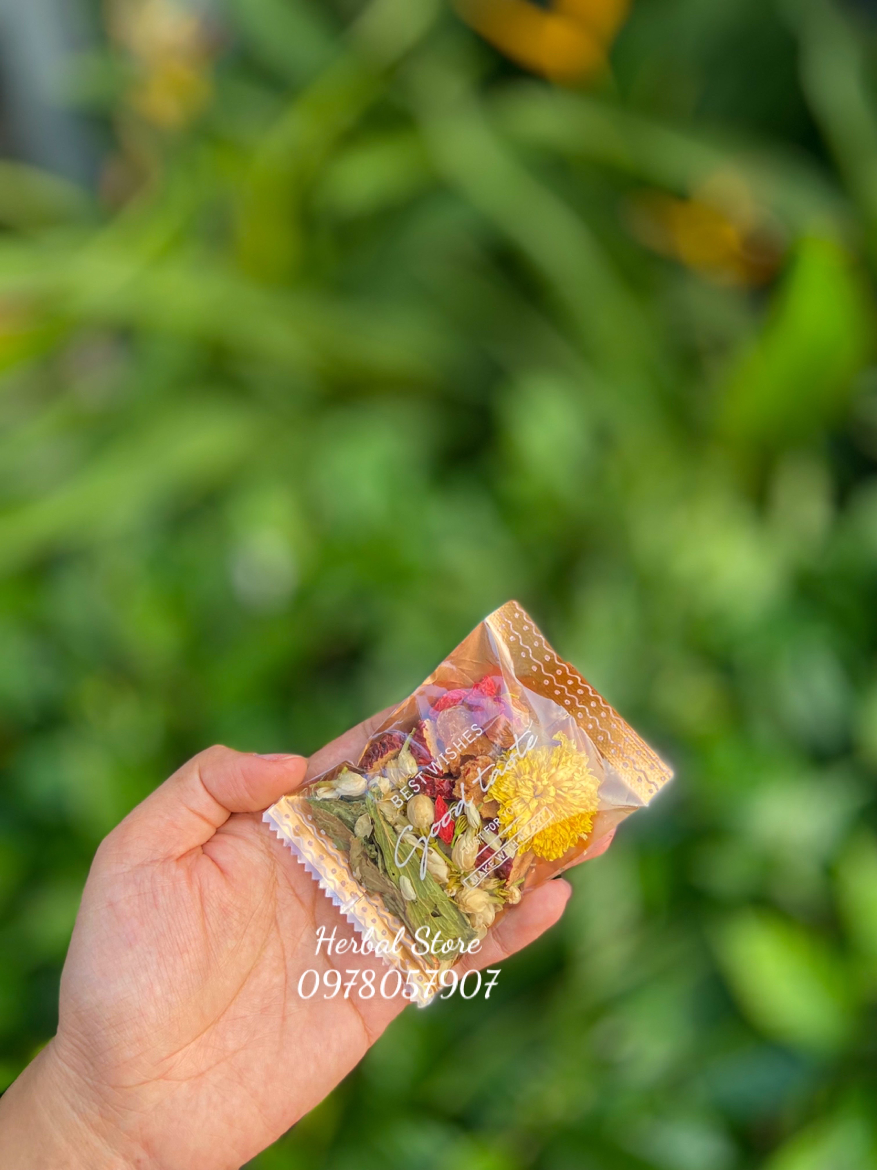 TRÀ HOA DƯỠNG NHAN 7 VỊ