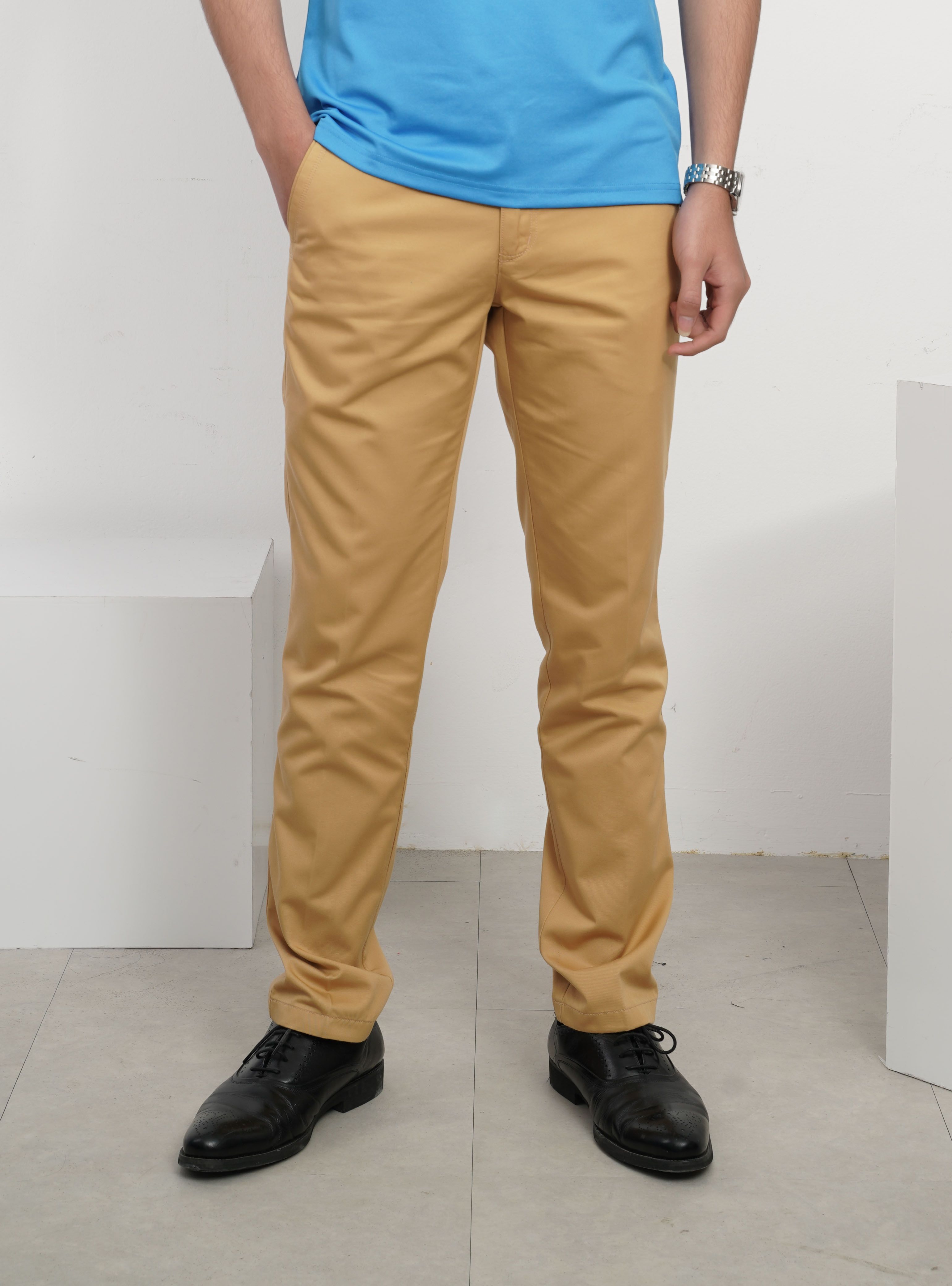 Quần kaki nam ARISTINO form Regular fit, phong cách lịch lãm, chất liệu thoáng khí, phòng ngừa vi khuẩn - AKK005S7